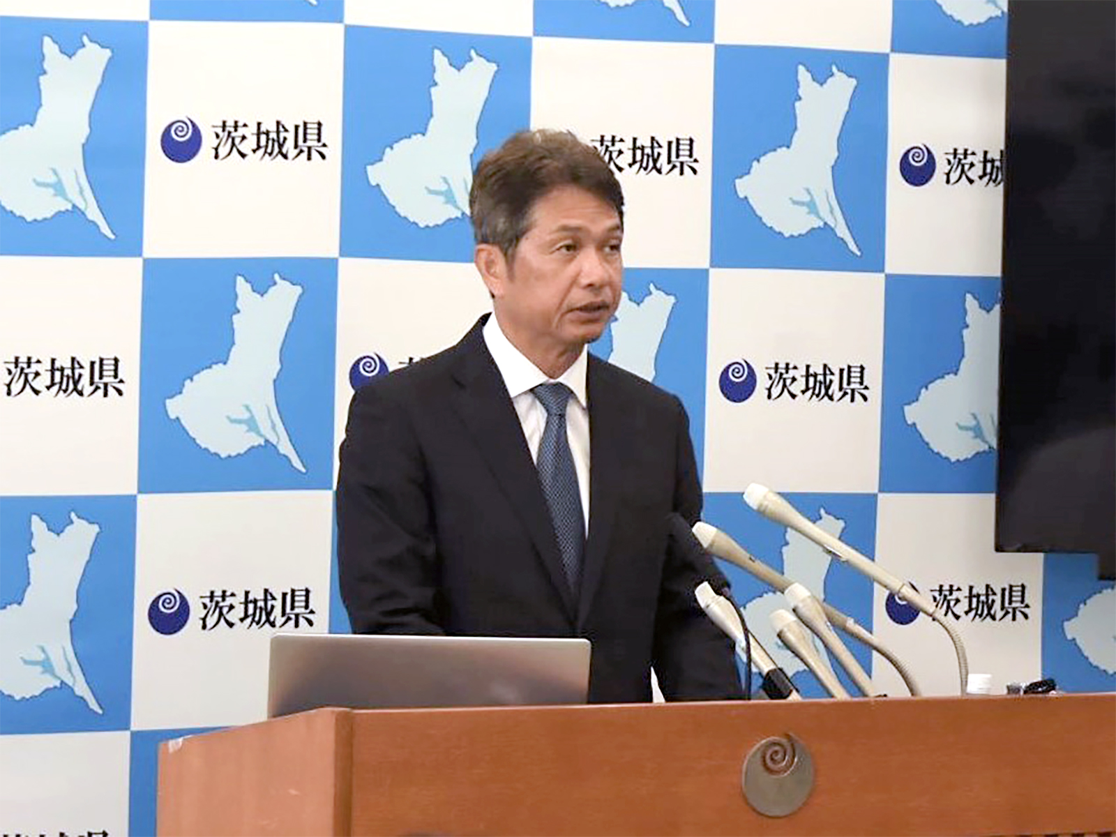 最低賃金の答申巡り、茨城県が審議会に公開質問状を提出 | 茨城